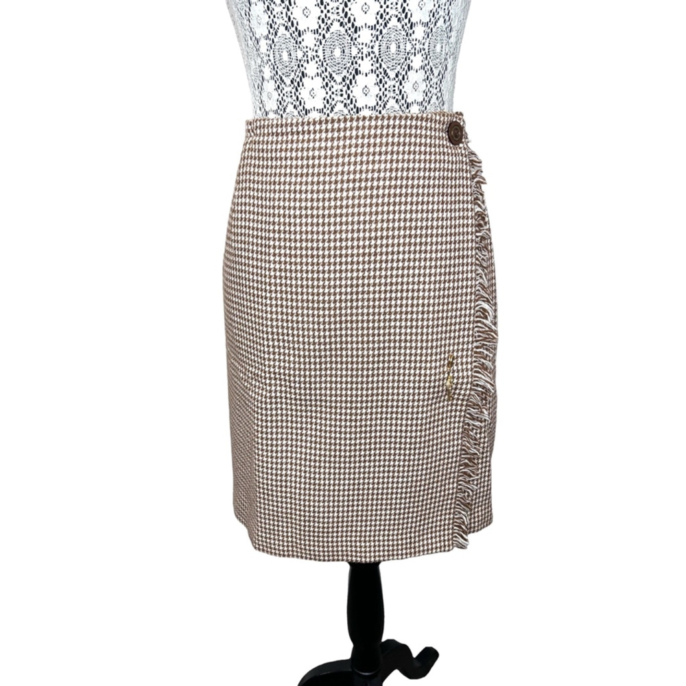 Vintage 80s above knee plaid, kilt Skirt, M, Brown and White